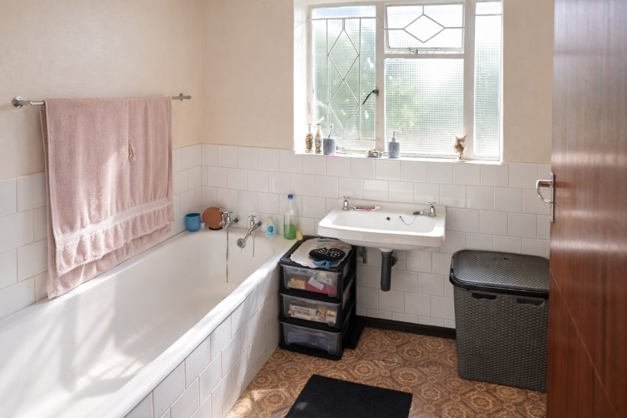 3 Bedroom Property for Sale in Bethanie North West